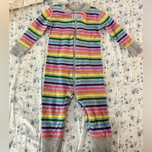 Hanna Andersson Pink & Grey Rainbow 🌈 stripe sleeper US size 6-12 months